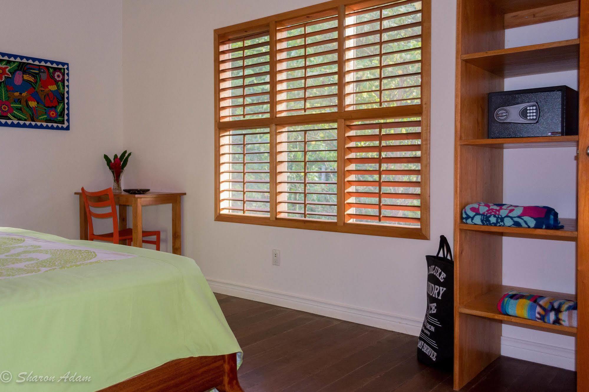 Turtle Beach House Bocas del Toro Exterior foto
